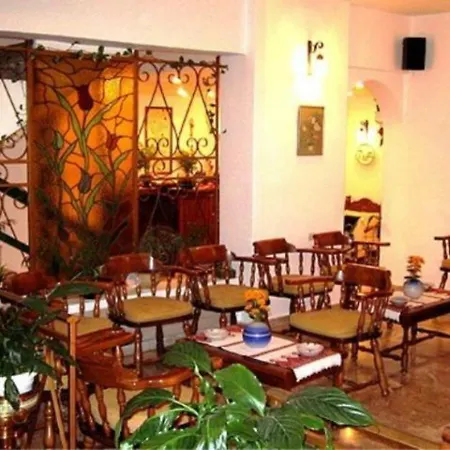 Doxa Ayos Nikolaos